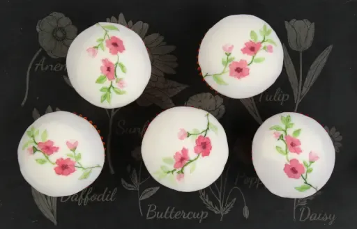 Fondant tops